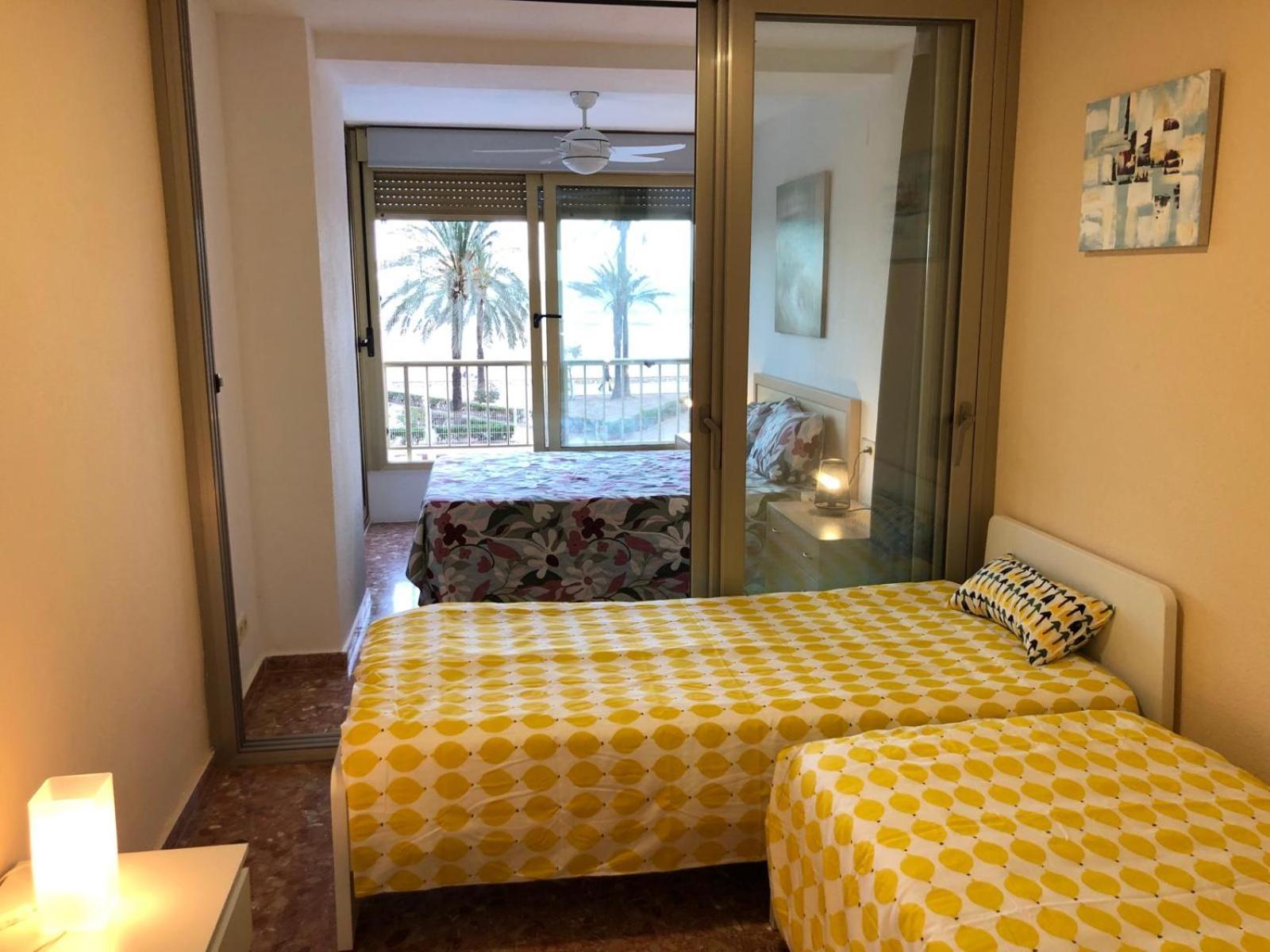 Apartamento Arensol En Primera Linea De Playa Cullera Kültér fotó